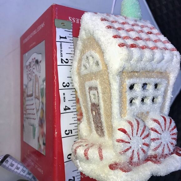 Department 56 simple tradition Sweet Treats Express Candy Cane Car - Picture 8 of 10